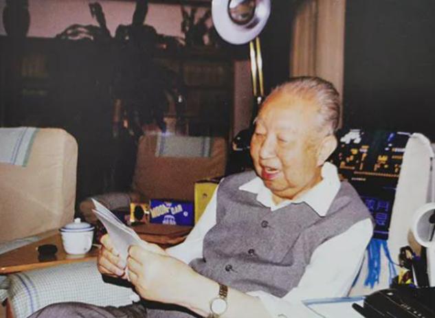 07年华国锋病重，提出要去毛主席纪念堂被拒，说：可能最后一次了