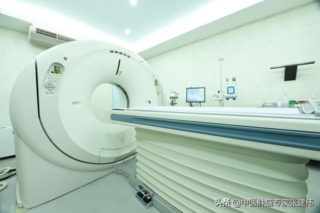 別把咳嗽不當回事，這5種咳嗽不普通，可能是肺癌在“報警”