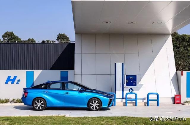 最终替代燃油车的将是氢燃料电池车，宝马汽车的这个说法对吗？