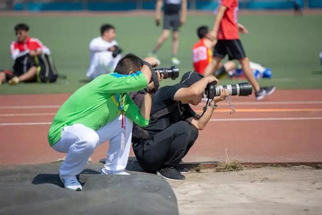 佳能富士索尼哪个品牌的微单好（性价比最高的单反）