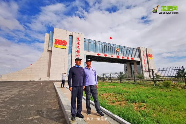 花甲之年，親兄弟攜手共駕35000公裏，走過一趟刻骨銘心的旅行
