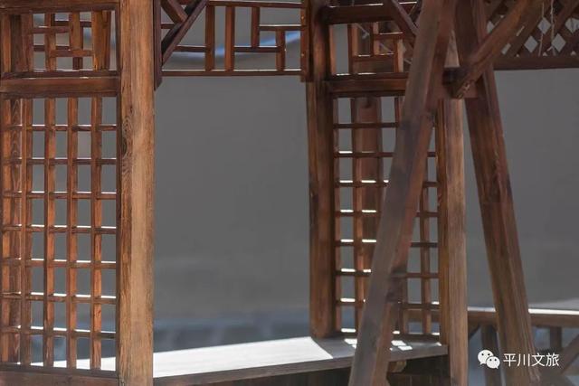 平川：诗一样的陡城风光