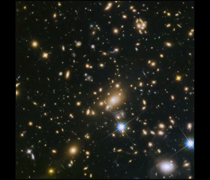 50亿光年外，天文学家发现星系一分为二，爱因斯坦又对了？