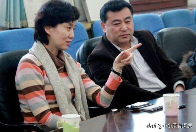 张宏民晒照，是一个年轻漂亮的小女生，他终于脱单了？