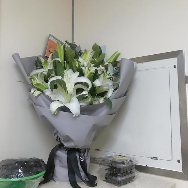 “创业疯子”陈士骏：Youtube创始人，28岁赚130亿，30岁突患脑瘤