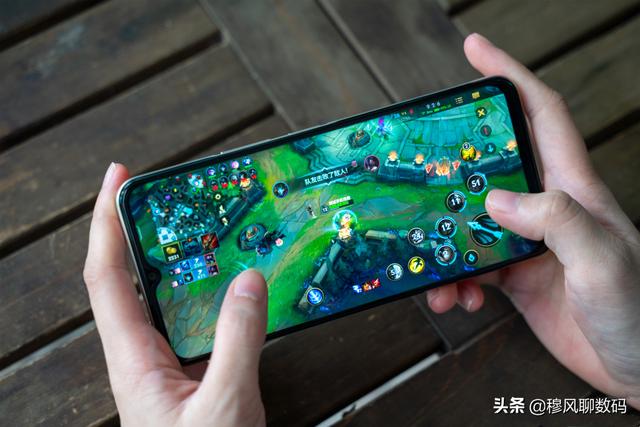 大电池手机纷纷降价，5000mAh、44W快充，已低至1199