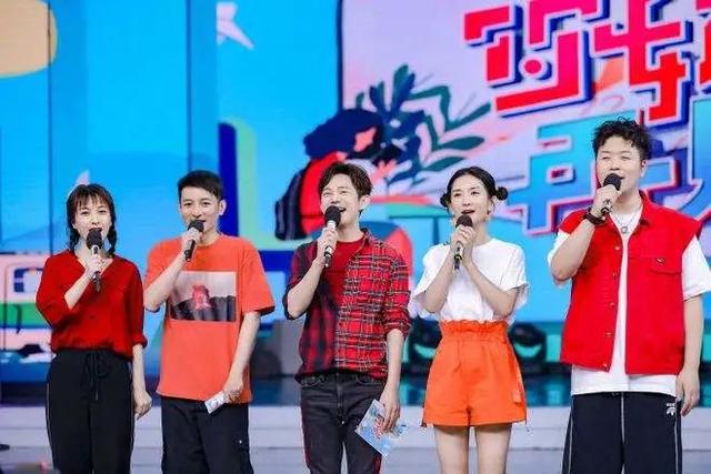 谢娜事业陷入尴尬期，疑似被东方卫视退货，转头又加盟浙江卫视