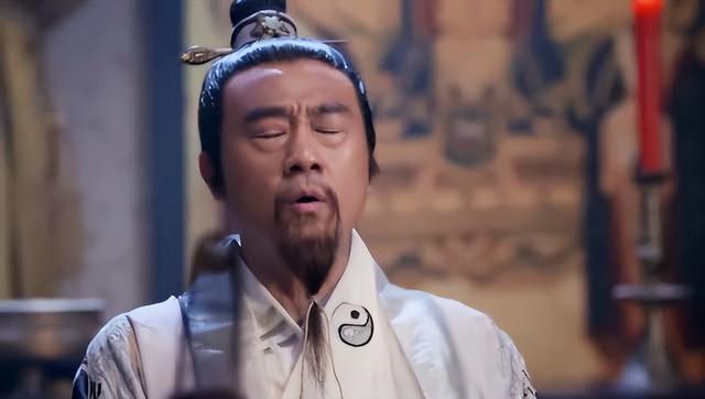 胡惟庸儿子被车轮轧死，胡一怒之下杀马车夫，朱元璋：杀人偿命