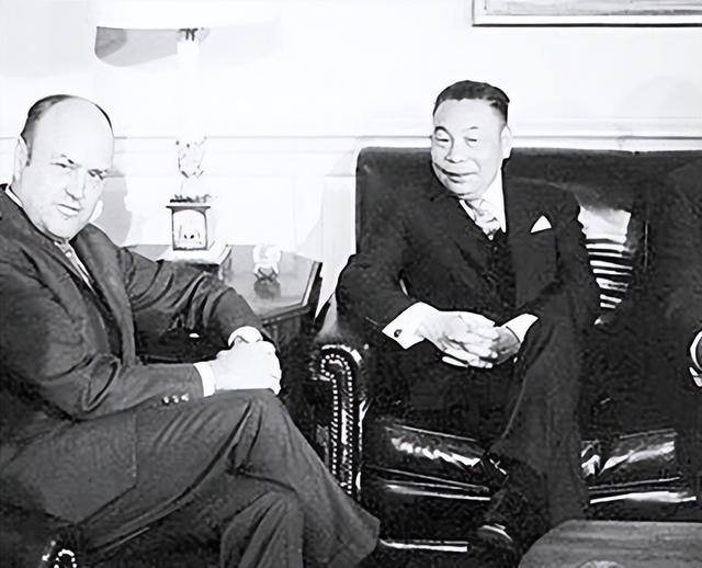 1971年宋家三姐妹缺席宋子文葬礼，尼克松：我真不理解你们中国人