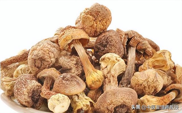 几种助于清理血管的食物，每天吃一点，让你离血栓更远一步
