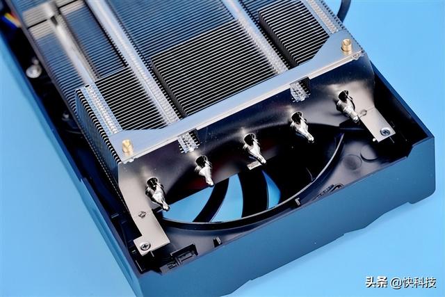 9999元游戏利器！瀚铠RX 6900XT超合金版图赏