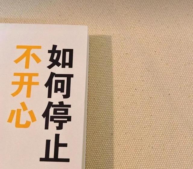 安卓蝴蝶安卓转发朋友圈高级感ins风背景图