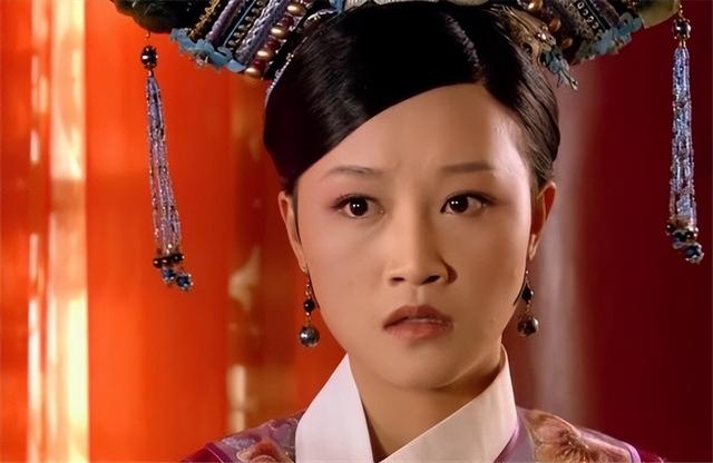 甄嬛传：眉庄葬礼上浣碧一个行为，让甄嬛一下子起了灭了她的心思