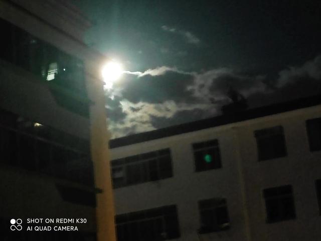 風雲變幻，最美不過大自然