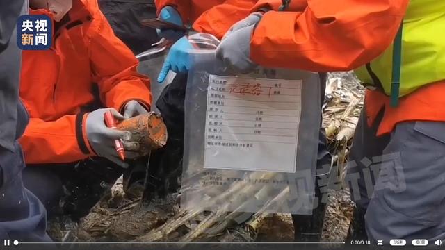 残骸深入地下20米，东航MU5735坠机搜救：如何挖掘？
