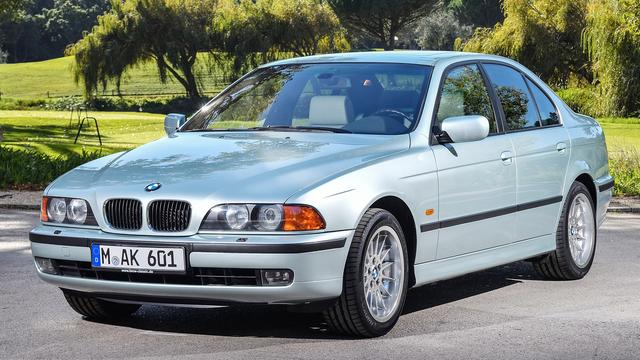 宝马525li 530li，宝马525li价位-第19张图片