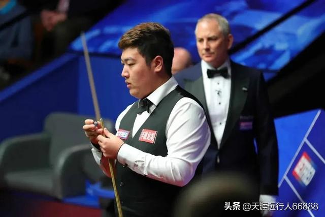 世锦赛22日战报赛程：赵心童3:5落后，颜丙涛再战塞尔比火箭登场
