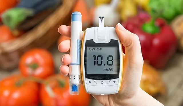 花生是糖尿病“导火索”？提醒：若想胰岛强壮，2种食物或早忌口