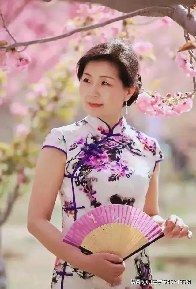 花开在心里，纵使岁月老去，花香依旧！「散文」