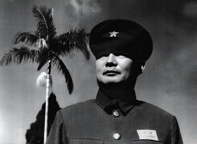 1975年病中的周总理向叶剑英提了个请求，叶帅含泪回复：保证完成