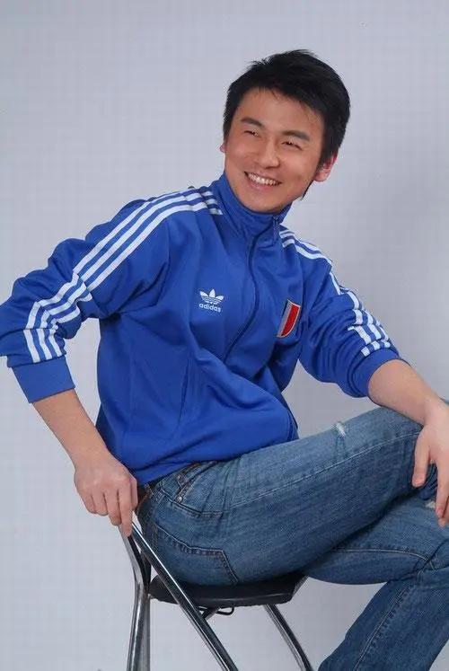 不拍广告、不赚外快、不卖惨，被奚美娟点名的三个演员，个个是宝