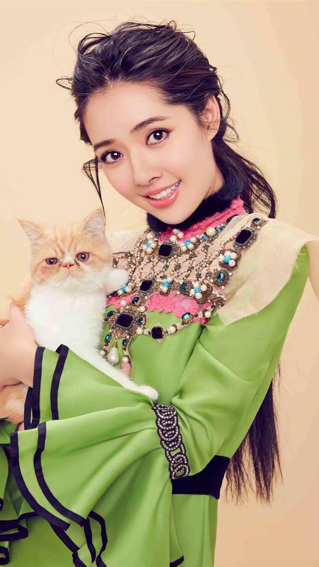 向胎宣布郭碧婷二胎喜讯！将于下月生产！已准备好砖石黄金