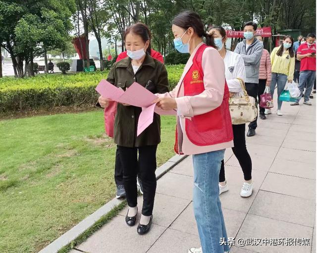 鄂州澜湖社区 ：开展全民参与防范反诈骗宣传活动