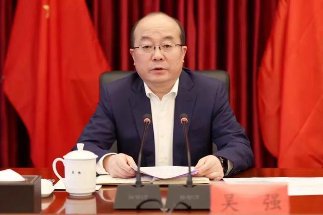 卸任市委书记5天后，十九届中候补吴强履新，曾开创一个“首例”