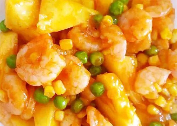 孩子长身体发育期饮食要健康规律补充营养，多吃酸爽菜，开胃补钙