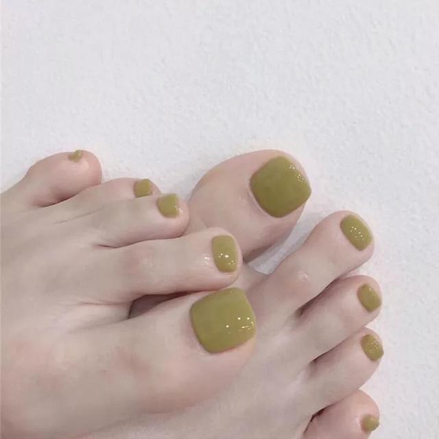 夏日脚趾纯色美甲