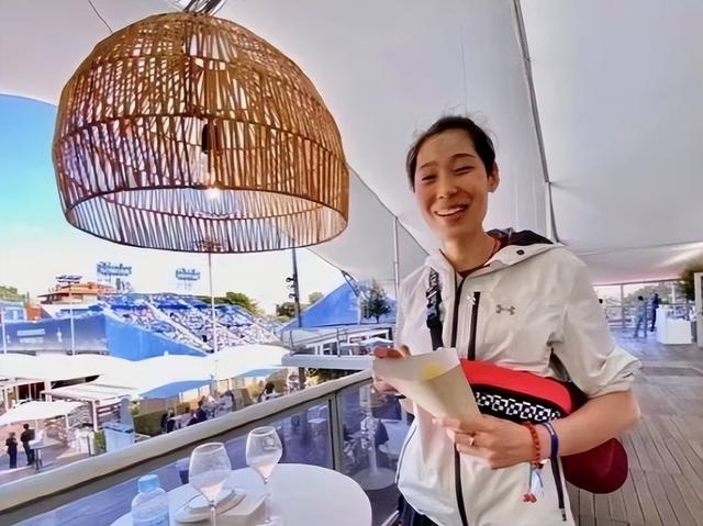 排面足！朱婷被国际排联力挺比肩古巴传奇，人民日报央视纷纷道贺