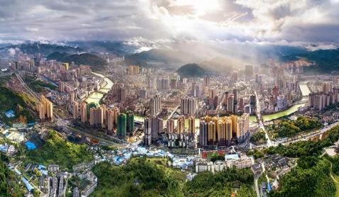 三线建设：东北15年的大输血，不止300多个项目，还有人才100多万