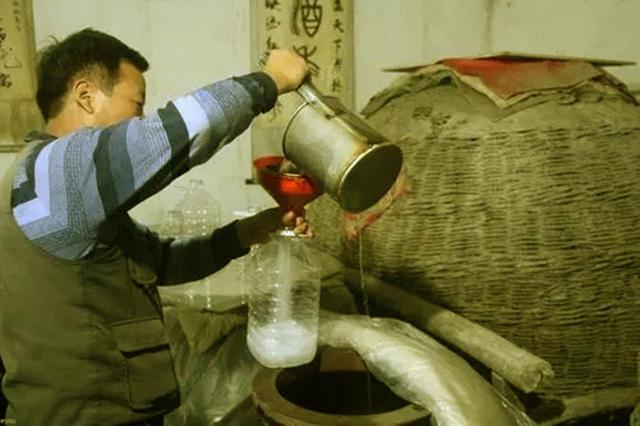 民間最愛的「自釀酒」，為何如今都說不能喝？行家直言：咎由自取 - 天天要聞