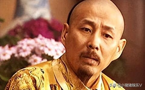 康熙为何一见到乾隆就很喜欢他？乾隆是怎么当上皇帝的？