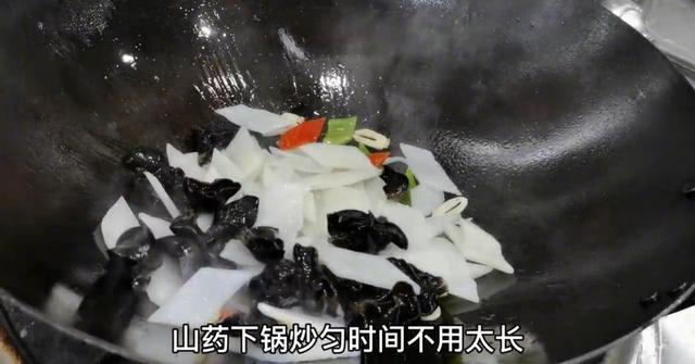 这三种蔬菜只有春天有！吃了肝脏好，越吃越年轻
