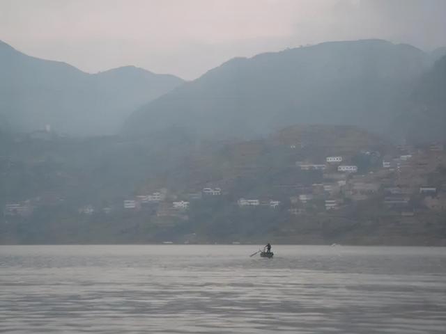 三峡“钉子户”张秉爱：全村搬迁就她不走，她有何苦衷？