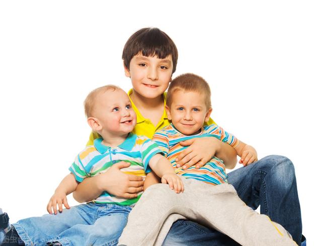 没有听妈妈的话，远嫁300多公里家里有三兄弟的老二