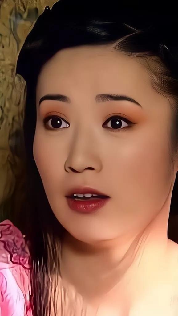 演员张彤演过哪些电视剧,张彤饰演王皇后