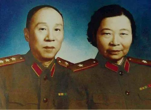 童养媳不堪丈夫毒打怒参军，30年后成开国少将回乡，点名要见前夫