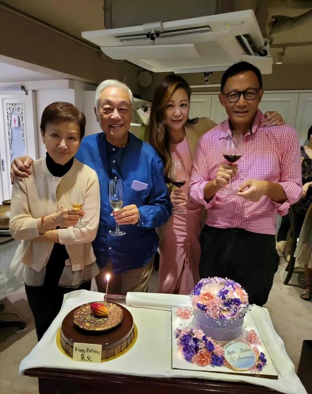周末2天曝出8个瓜，被传封杀、三胎流产、发律师函，个个都是大瓜