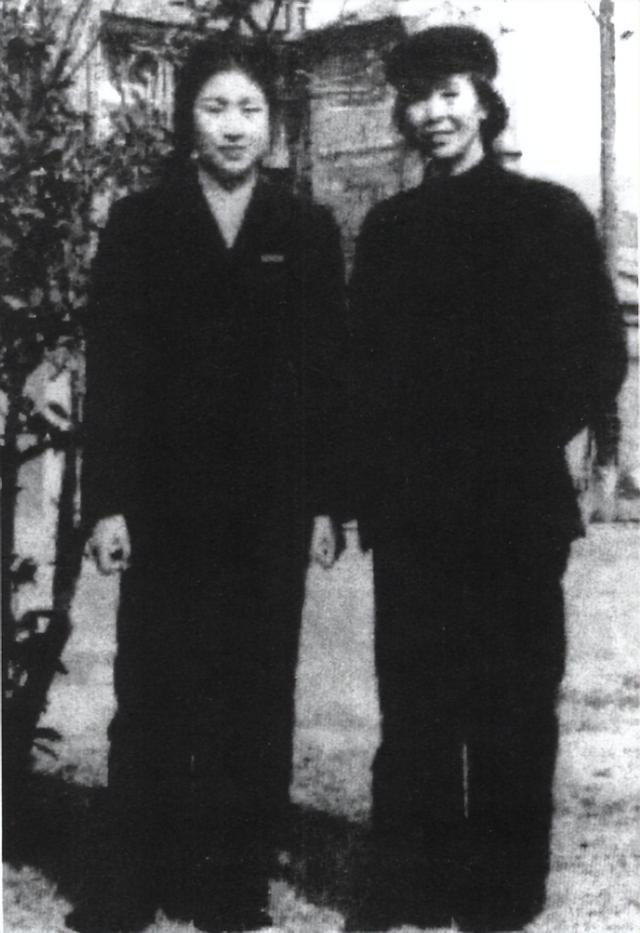 84年贺子珍病逝，后事安排成难题，邓小平一锤定音，做出两条批示