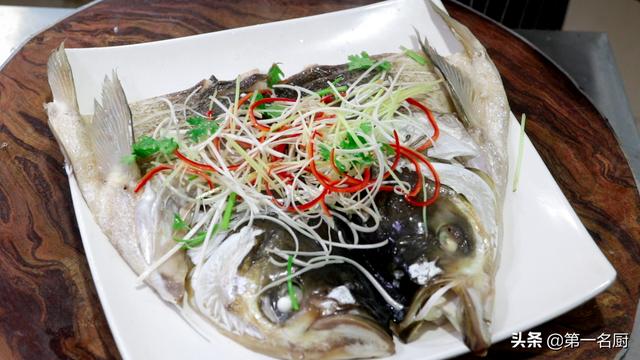 年龄大了要管住嘴，为了身体健康，多吃4样，少食3样，别不当回事