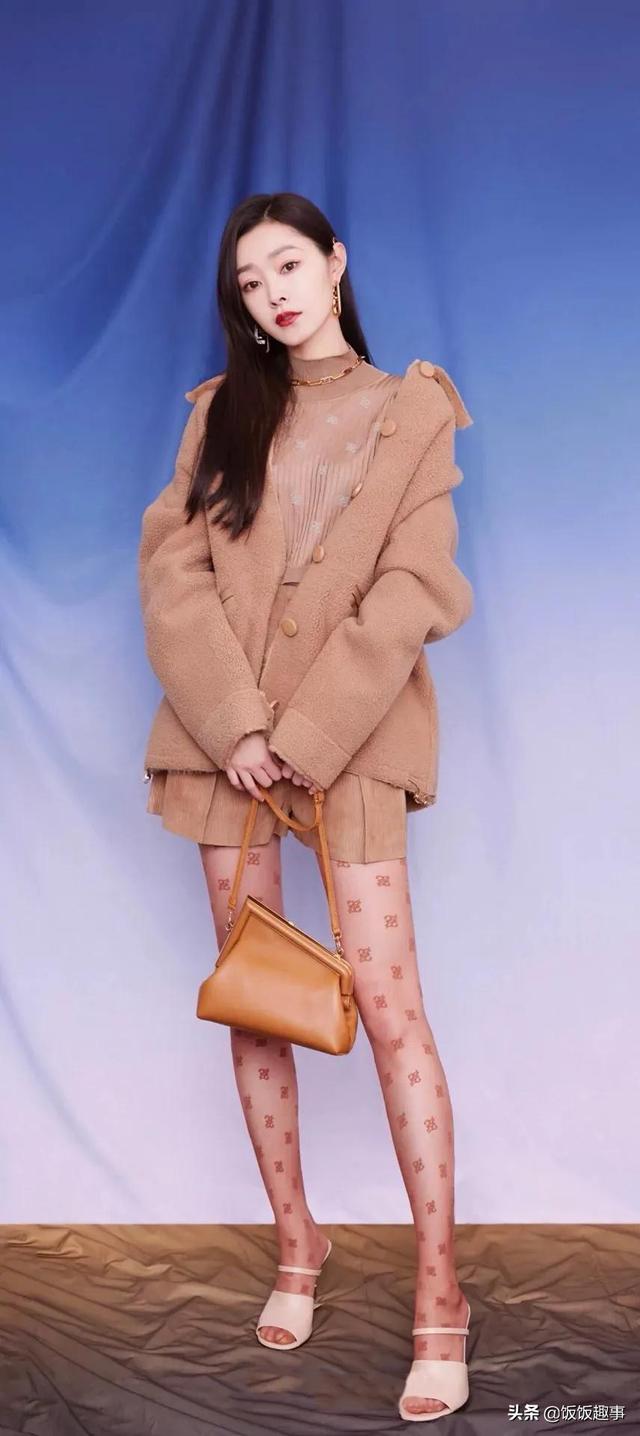 中国腿最长的女明星前十名(15位拥有纤细美腿的女明星)(147)