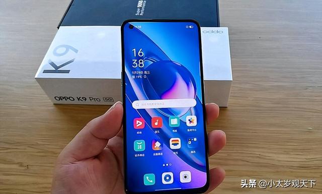 这几款手机极具性价比，谁说两千左右买不到好手机呢？