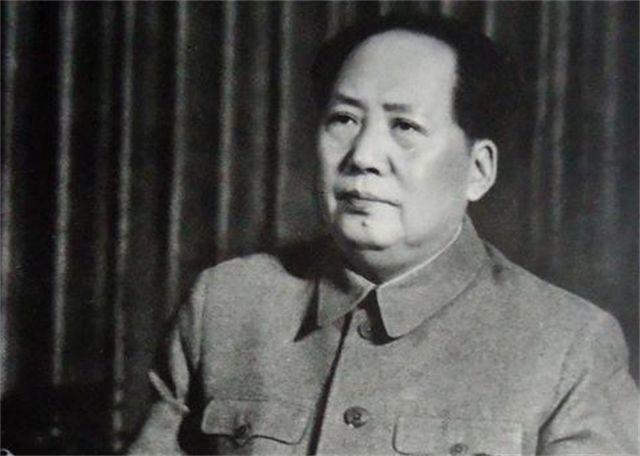 1945年，主席看到美国向日本投下原子弹的报道，为何勃然大怒