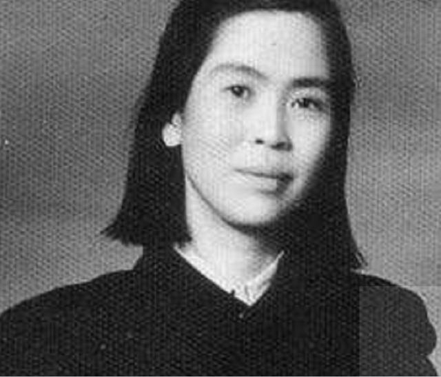 1984年贺子珍病逝，上海市委请示葬礼的规格，邓小平一句话定调