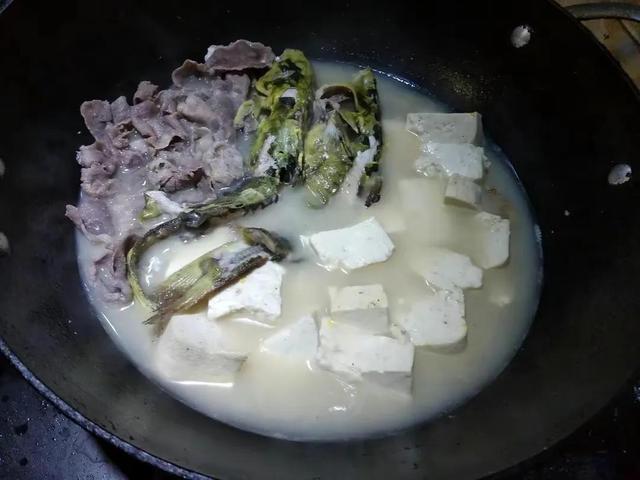 明日立夏，别忘了“补夏”，吃3肉食4菜，忌3事，夏天不“苦夏”