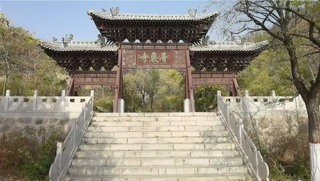 为什么康熙刚死，雍正就将宜妃赶出宫？百年后才知道原因
