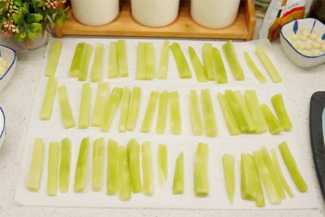 春天，建议中老年人：多吃10种“天然高叶酸”食材，早吃早受益