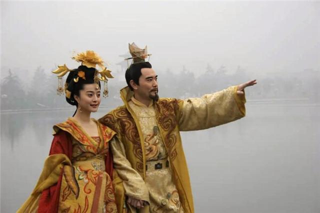 唐朝真是以胖为美吗？看到杨贵妃的真实体重后，女孩就笑不出来了